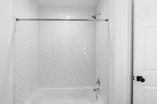 2131 Counter Point Dr, Houston, TX 77055 - Photo 12
