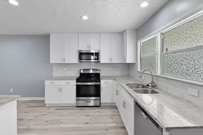 2131 Counter Point Drive, Houston, TX 77055 - Photo 4