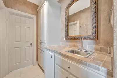 604 Harborside Way, Kemah, TX 77565 - Photo 32