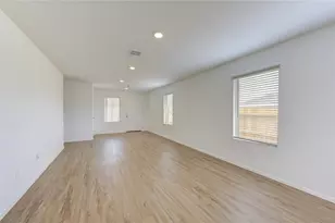 617 Roaring Fls Dr, Willis, TX 77378 - Photo 10