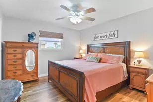 4029 Fort Bend Dr, Galveston, TX 77554 - Photo 22