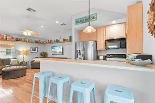 4029 Fort Bend Dr, Galveston, TX 77554 - Photo 12