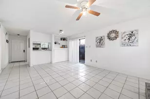 10555 Turtlewood Ct, Houston, TX 77072 - Photo 4