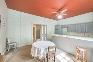 6606 Longpoint Rd, Burton, TX 77835 - Photo 12