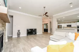 59 Champion Villa Dr, Houston, TX 77069 - Photo 16