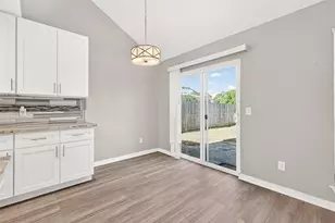 9507 Secretariat Dr, Houston, TX 77065 - Photo 12