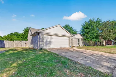 9507 Secretariat Drive, Houston, TX 77065 - Photo 4