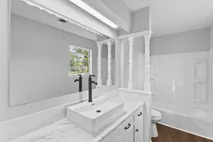 98 Orgain St, Beaumont, TX 77707 - Photo 16