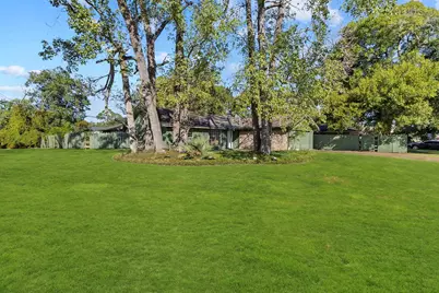 98 Orgain Street, Beaumont, TX 77707 - Photo 2