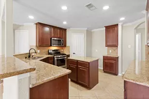 4031 Conifer Dr, Dickinson, TX 77539 - Photo 12