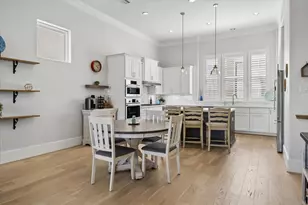 3312 W 12th St, Houston, TX 77008 - Photo 10