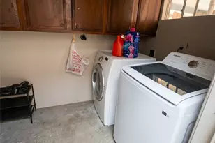 7216 Crownwest St, Houston, TX 77072 - Photo 22