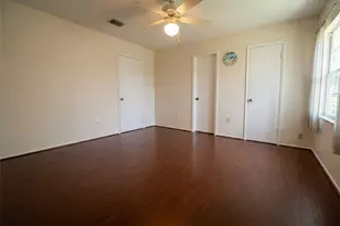 7216 Crownwest St, Houston, TX 77072 - Photo 18