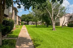 7216 Crownwest St, Houston, TX 77072 - Photo 28