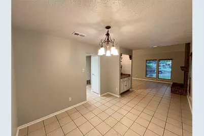 17 Briervine Court, The Woodlands, TX 77381 - Photo 8