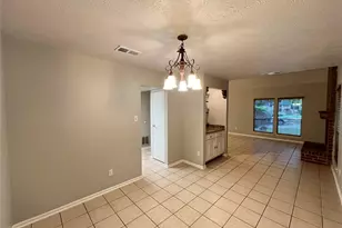 17 Briervine Ct, The Woodlands, TX 77381 - Photo 8