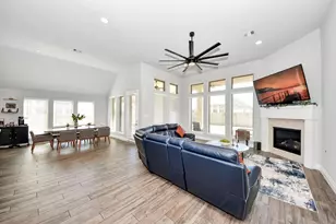 18940 Rosewood Terrace Dr, Roman Forest, TX 77357 - Photo 10