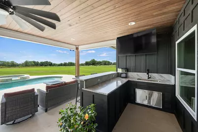 1655 Old Cuero Road, Yoakum, TX 77995 - Photo 18