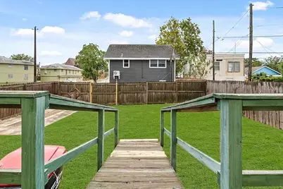 3101 Illinois Street, Baytown, TX 77520 - Photo 18