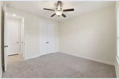 18915 Hilltop Valley Drive, Cypress, TX 77429 - Photo 32