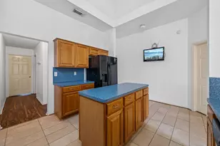 2818 Blue Jay Cir, Humble, TX 77396 - Photo 10