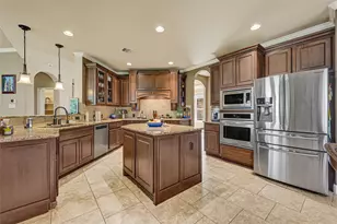 902 Cactus Ridge Ct, Friendswood, TX 77546 - Photo 14