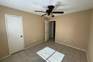 7430 Lobera Dr, Houston, TX 77083 - Photo 8