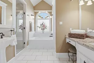 1549 Alexander St, Houston, TX 77008 - Photo 22