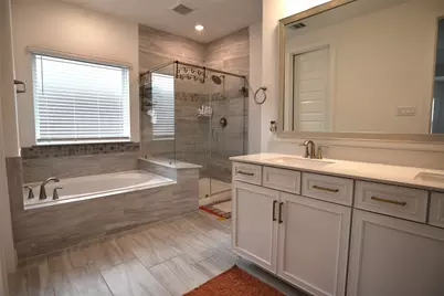 2806 Oakheath Crest Court, Pearland, TX 77089 - Photo 16