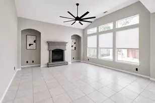 13714 Hillingdale Ln, Houston, TX 77070 - Photo 8