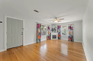 2209 Portsmouth St, Houston, TX 77098 - Photo 4