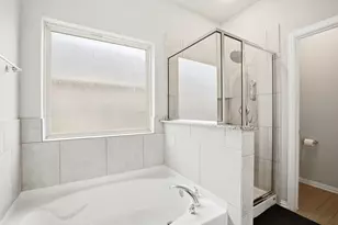 7419 French Quarter Ct, Fulshear, TX 77441 - Photo 16