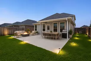 7419 French Quarter Ct, Fulshear, TX 77441 - Photo 2