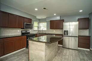 20011 River Brook Dr, Humble, TX 77346 - Photo 4