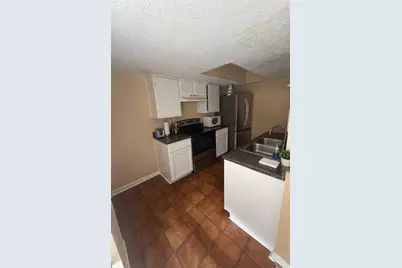 781 Country Place Drive #1073, Houston, TX 77079 - Photo 4