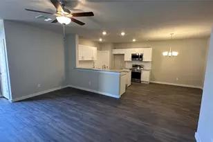 9812 Grosbeak Ln, Magnolia, TX 77354 - Photo 4