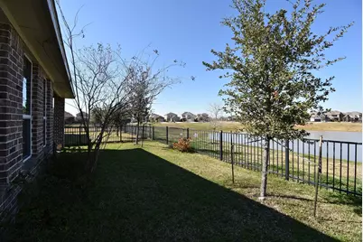 13038 Leisure Cove Drive, La Marque, TX 77568 - Photo 40