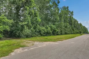 15685 Franklin Dr, Conroe, TX 77303 - Photo 4