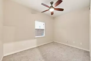1333 W 21st St, Houston, TX 77008 - Photo 10
