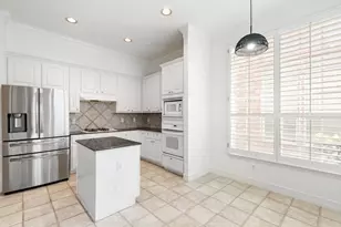 5913 Dolores St, Houston, TX 77057 - Photo 16