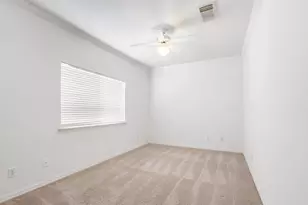 5913 Dolores St, Houston, TX 77057 - Photo 24