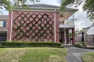 2915 Quenby Ave, West University Place, TX 77005 - Photo 2