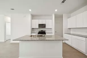 26234 Arrowleaf Dr, Magnolia, TX 77355 - Photo 4