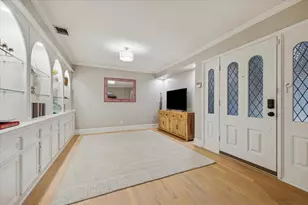 2607 Tannehill Dr, Houston, TX 77008 - Photo 2