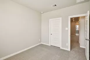 10002 Rustic Charm St, Houston, TX 77080 - Photo 38