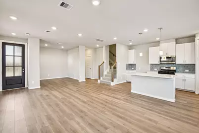 10002 Rustic Charm Street, Houston, TX 77080 - Photo 6