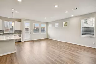 10002 Rustic Charm St, Houston, TX 77080 - Photo 8