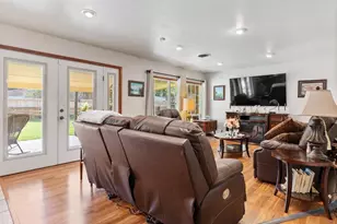 3012 Encino Ave, Bay City, TX 77414 - Photo 22