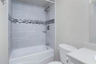 12400 Overbrook Ln, Houston, TX 77077 - Photo 14