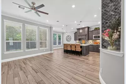 51 Banbury Court, Tomball, TX 77375 - Photo 8